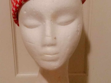 For Sale: Houndstooth pillbox hat in red and white fabric