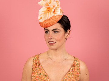 For Sale: Penelope Button Beret in Straw with Silk Poppy Flowers in Or