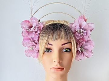 For Sale: Lilac silk flowers 