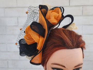 For Sale: Bee & Flower Sinamay Fascinator - Spring/Summer Racing/Party