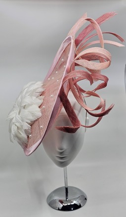 Item 171 - Pearls and Swirls