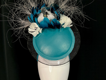 For Sale: Turquoise Disc Percher
