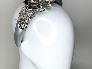 For Sale: Sparkle my Darling Headband in silver 