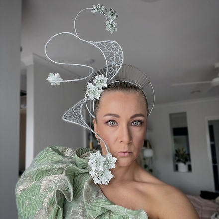 Lisa series headpiece