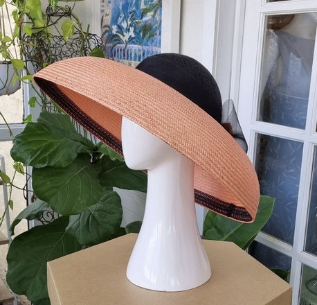 Peach/Apricot Classic Dior Big Brim Hat