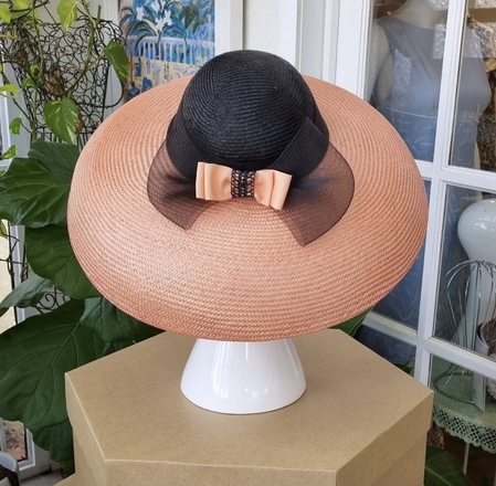 Peach/Apricot Classic Dior Big Brim Hat