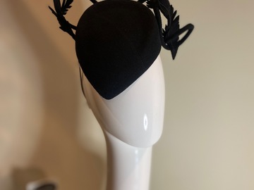 For Sale: Black felt percher with felt feather twist 