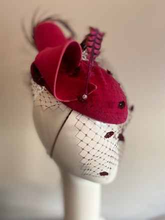 Pink fur felt mini beret with swirls
