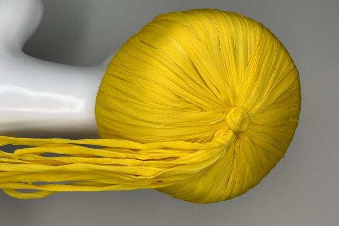 Vintage yellow pillbox hat 