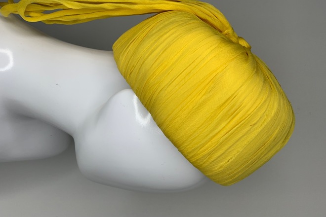 Vintage yellow pillbox hat 