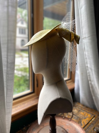 Buntal Saucer Percher