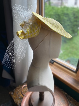 Buntal Saucer Percher