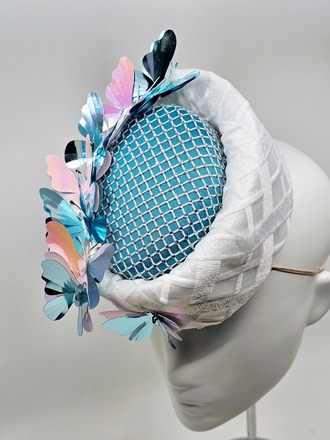 Item 203 - Mia