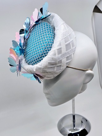 Item 203 - Mia