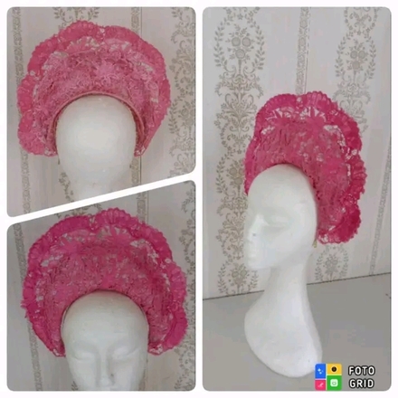Pink lace crown