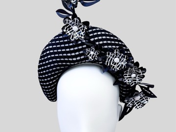 For Sale: FLOREALE BIANCO E NERO Black & White Floral Halo Headband