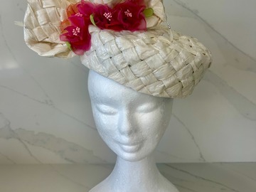 For Sale: Julie Anne Lucas Cream Raffia Pillbox with pink flowers 