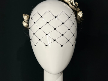 For Sale: Golden Rose Veil