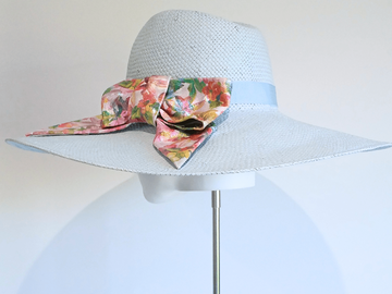 For Sale: Women's Baby Blue Straw Wide Brim fedora hat with Monochrome