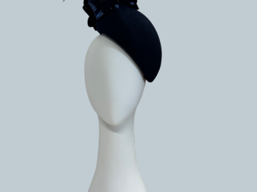 For Sale: Dark Navy Fur Felt Fascinator