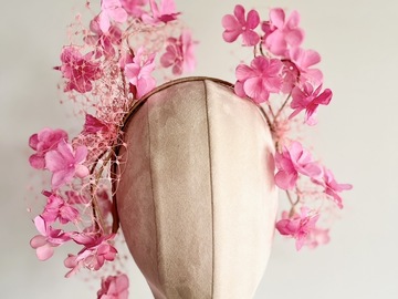 For Sale: Pink floating petals 